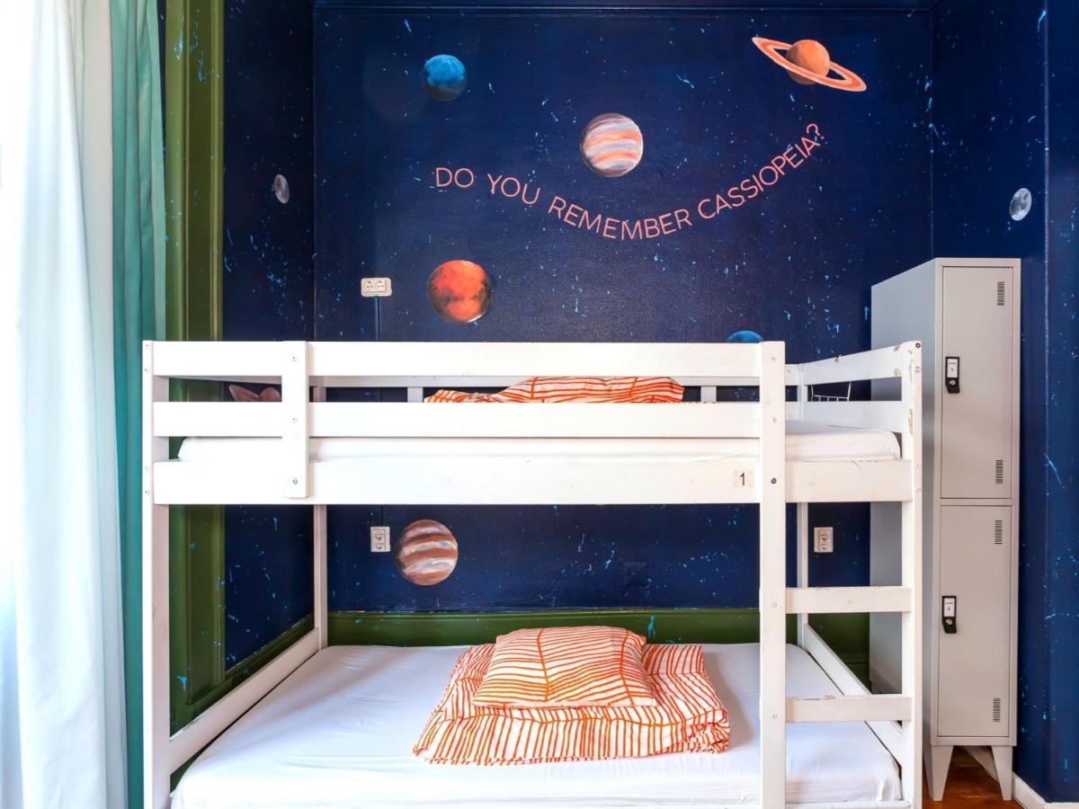 Supernova Hostel Porto Bagian luar foto