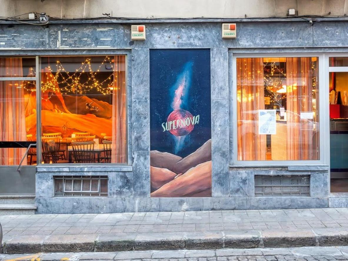 Supernova Hostel Porto Bagian luar foto