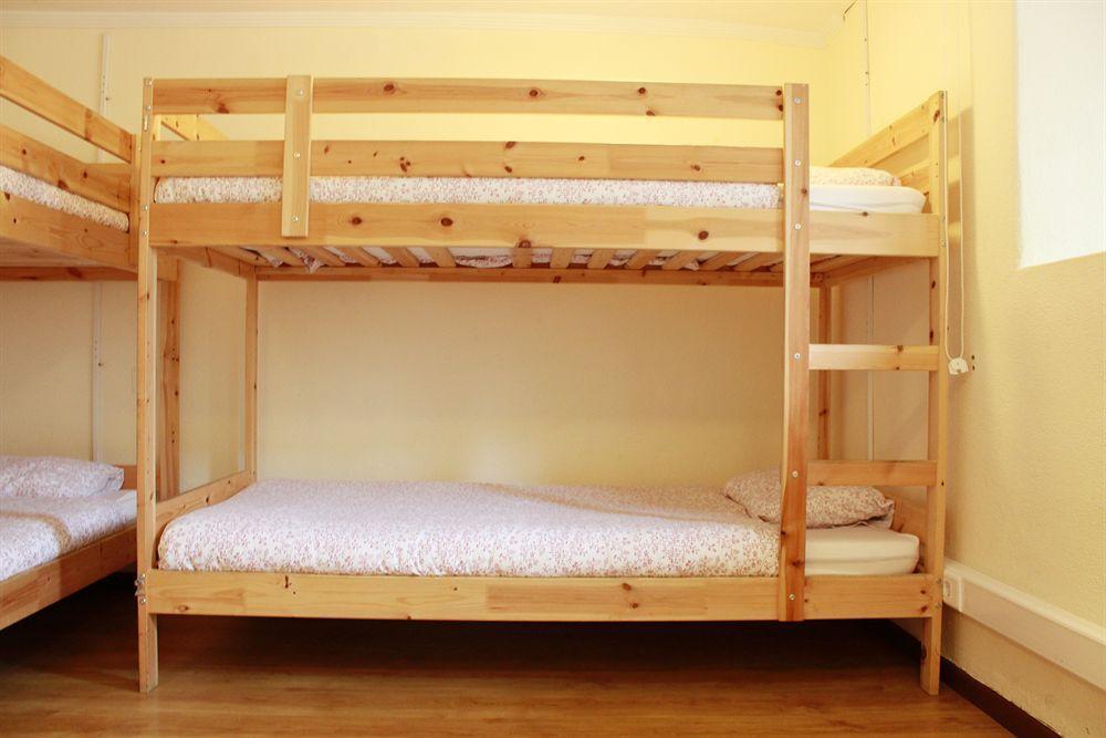 Supernova Hostel Porto Bagian luar foto