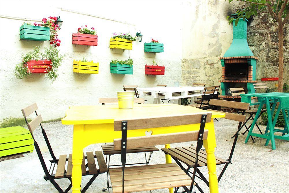 Supernova Hostel Porto Bagian luar foto