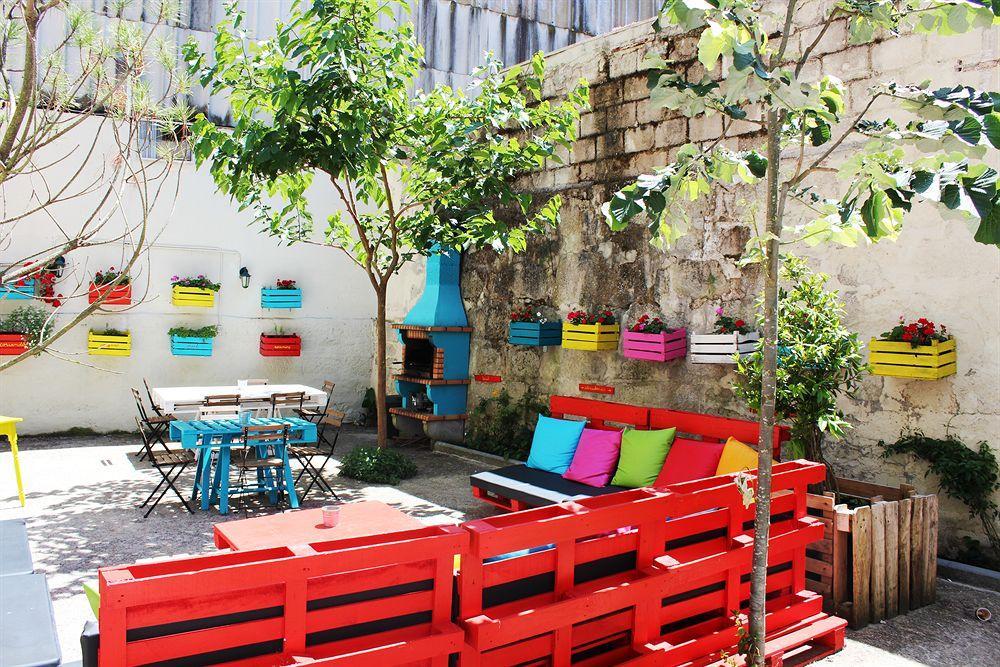 Supernova Hostel Porto Bagian luar foto