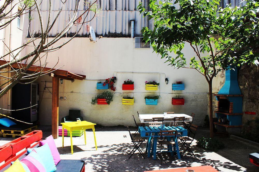 Supernova Hostel Porto Bagian luar foto