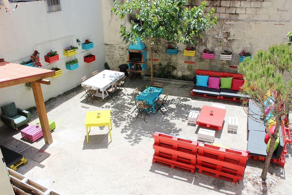 Supernova Hostel Porto Bagian luar foto