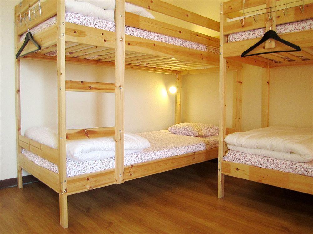 Supernova Hostel Porto Bagian luar foto