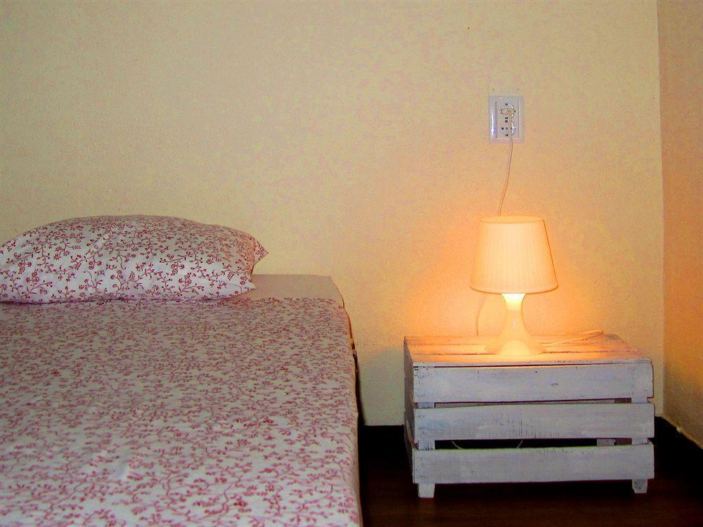 Supernova Hostel Porto Bagian luar foto